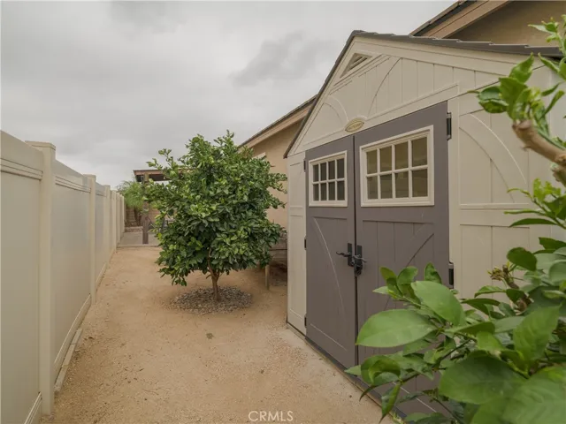 Shed
