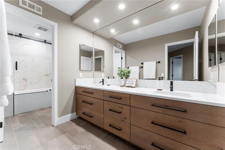 6375 Tiburon, Yorba Linda, California 92886