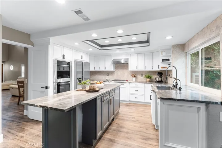 6375 Tiburon, Yorba Linda, California 92886