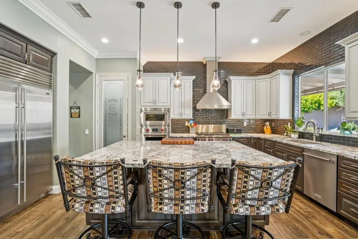 16-web-or-mls-Camino Pacifico-L0110-016