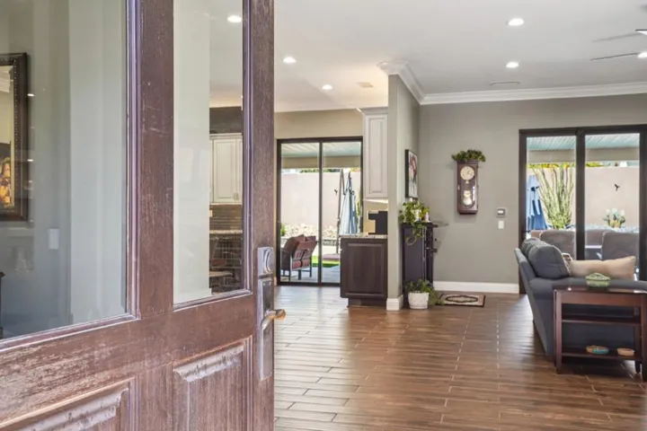 46-web-or-mls-Camino Pacifico-L0110-046