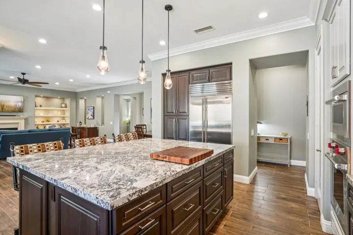 18-web-or-mls-Camino Pacifico-L0110-018