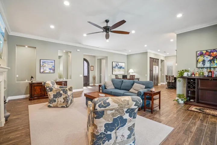 10-web-or-mls-Camino Pacifico-L0110-010