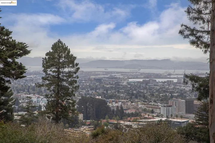 2 Maybeck Twin Dr, Berkeley, California 94708