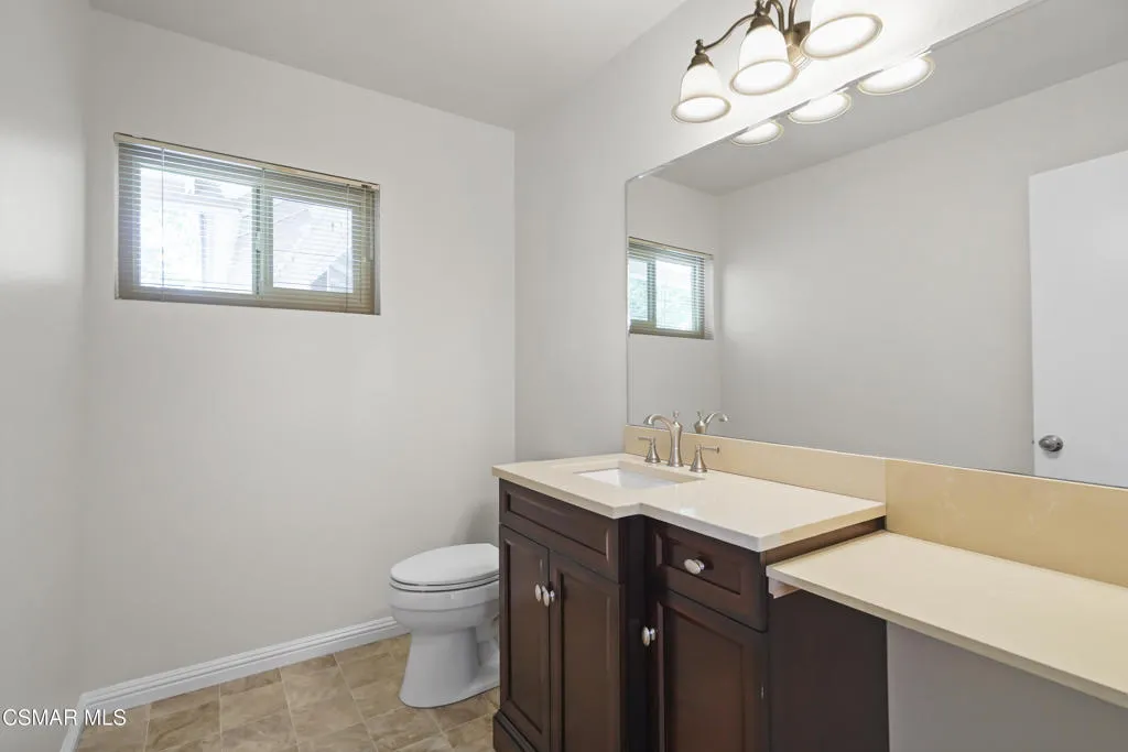 1298 Landsburn Circle, Westlake Village, California 91361 home-pic-20
