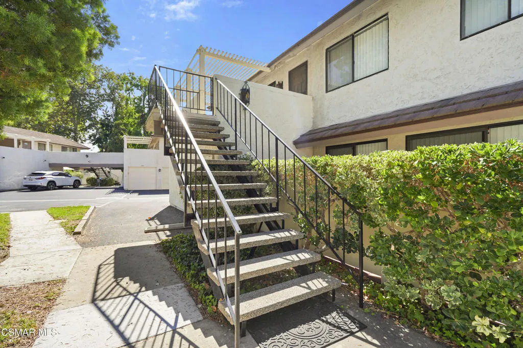 1298 Landsburn Circle, Westlake Village, California 91361 home-pic-28
