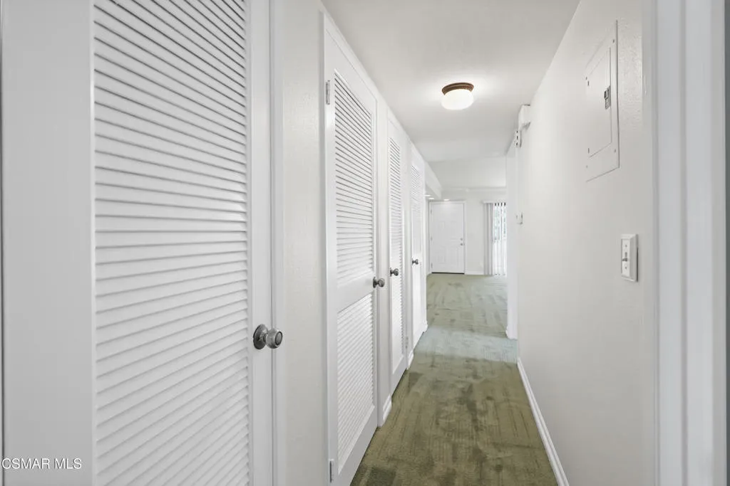 1298 Landsburn Circle, Westlake Village, California 91361 home-pic-11