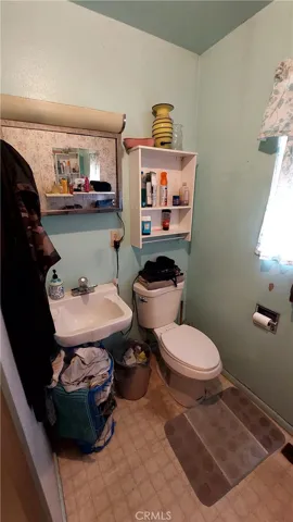 1547 Blackburn, Corning, California 96021