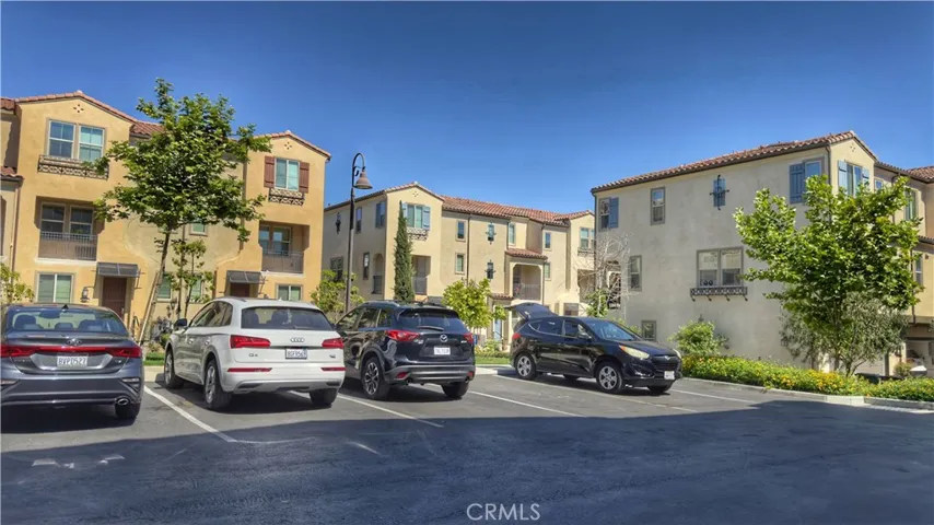 plenty parking spaces in the community