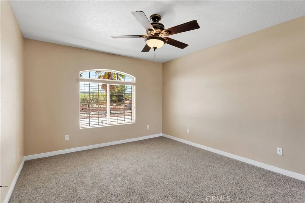 14572 Sultana Street, Hesperia, California 92345 home-pic-26
