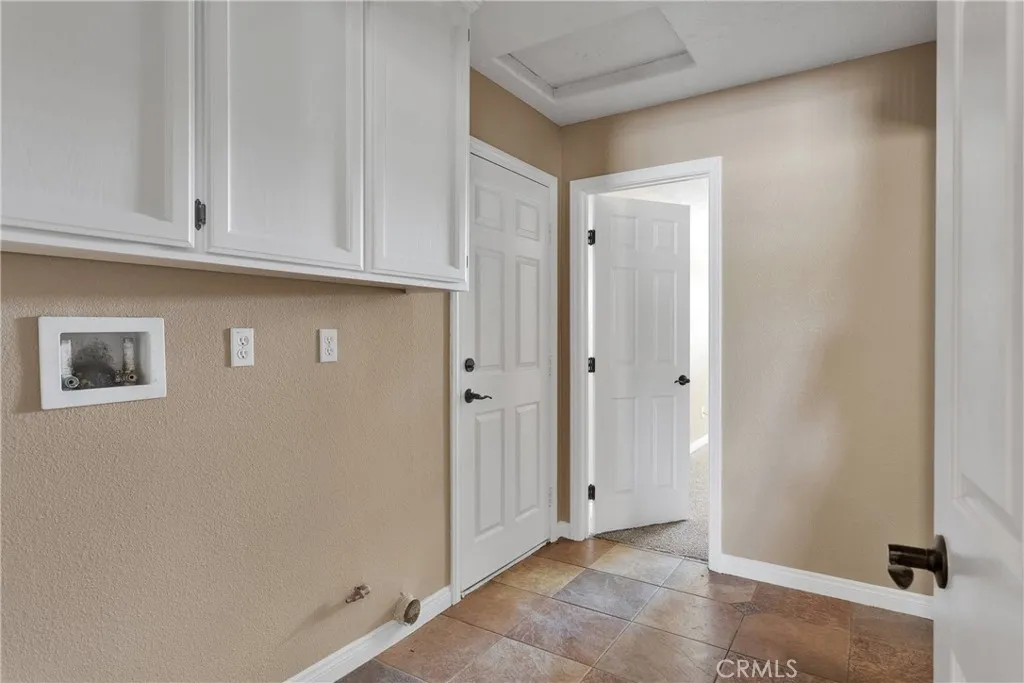 14572 Sultana Street, Hesperia, California 92345 home-pic-24