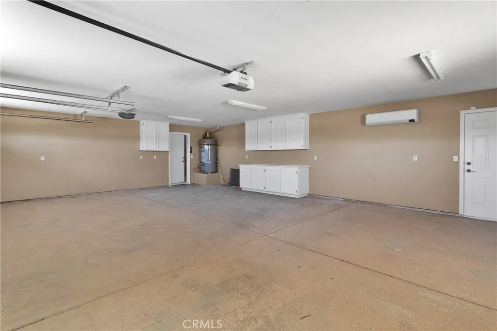 14572 Sultana Street, Hesperia, California 92345 home-pic-36