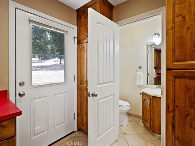 2979 Keeling Avenue, Lakeport, California 95453