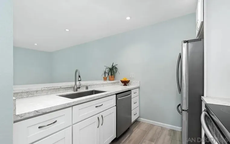 10669 San Diego Mission Rd 203, San Diego, California 92108
