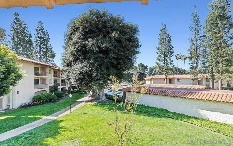 10669 San Diego Mission Rd 203, San Diego, California 92108