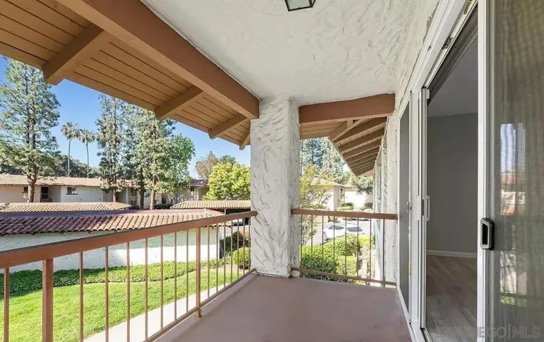 10669 San Diego Mission Rd 203, San Diego, California 92108