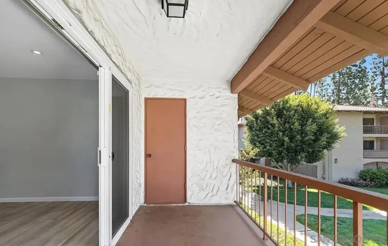 10669 San Diego Mission Rd 203, San Diego, California 92108