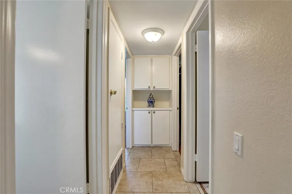 22922 Via Nuez  home-pic-22