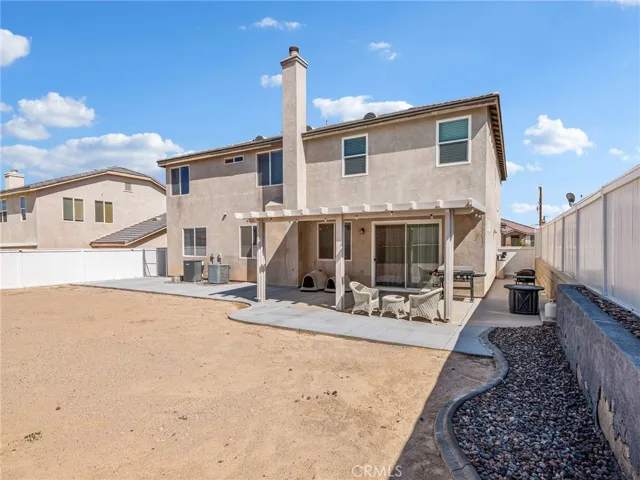2190 2190 Diamond Avenue, Barstow, California 92311
