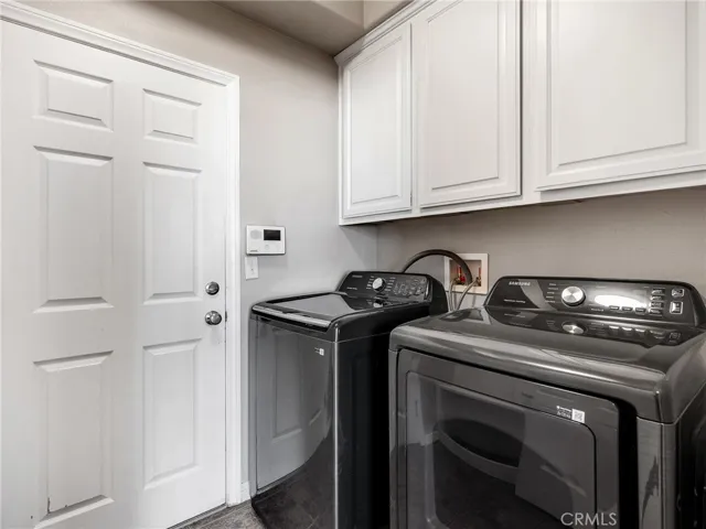 2190 2190 Diamond Avenue, Barstow, California 92311