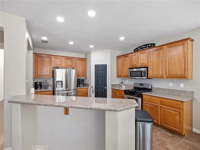2190 2190 Diamond Avenue, Barstow, California 92311