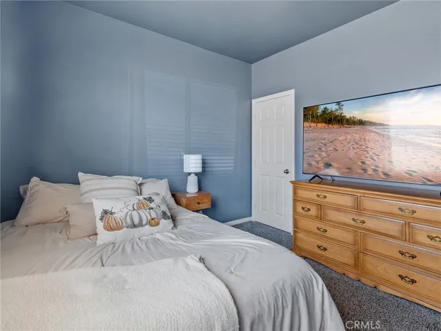 2190 2190 Diamond Avenue, Barstow, California 92311