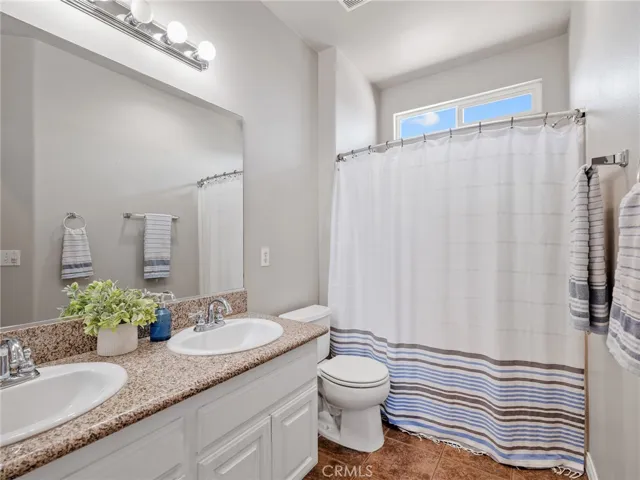 2190 2190 Diamond Avenue, Barstow, California 92311
