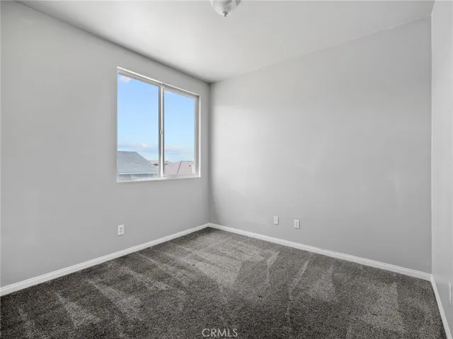 2190 2190 Diamond Avenue, Barstow, California 92311