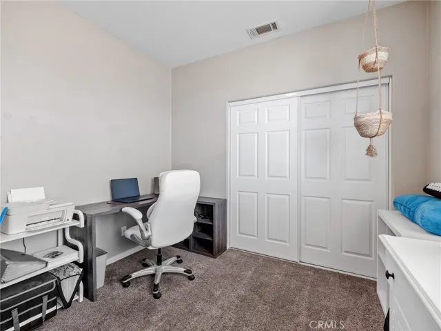 2190 2190 Diamond Avenue, Barstow, California 92311