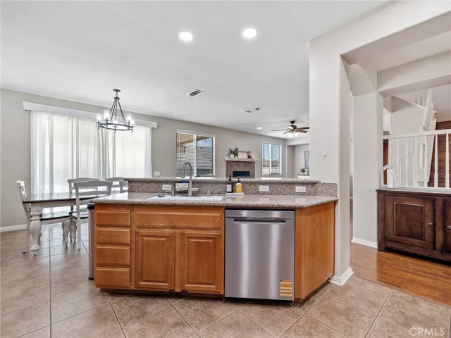 2190 2190 Diamond Avenue, Barstow, California 92311