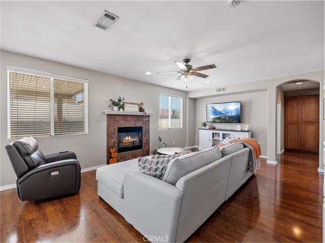 2190 2190 Diamond Avenue, Barstow, California 92311