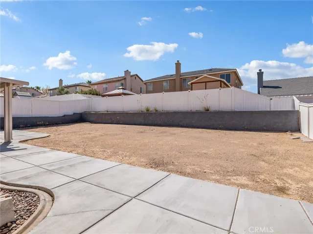 2190 2190 Diamond Avenue, Barstow, California 92311