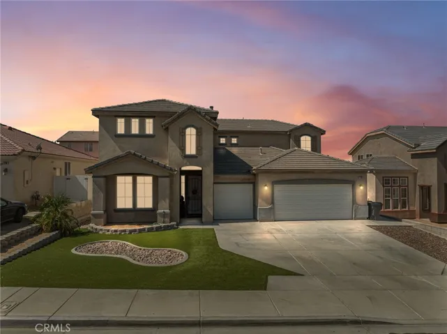 2190 2190 Diamond Avenue, Barstow, California 92311
