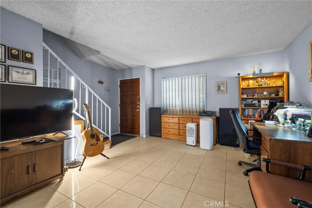 1717 S San Gabriel Blvd, San Gabriel, California 91776 home-pic-5