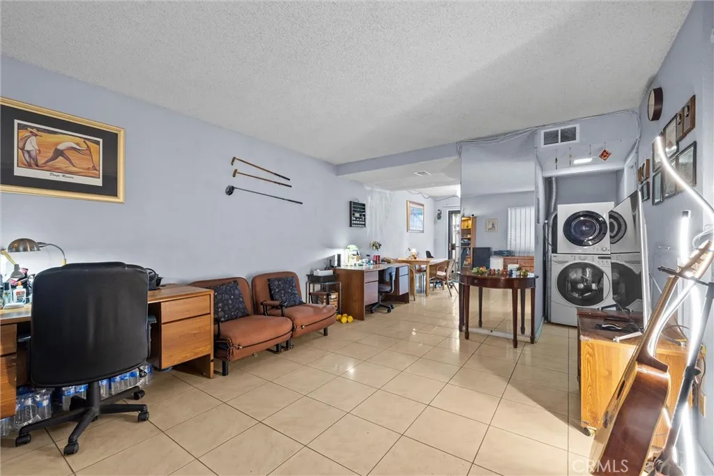 1717 S San Gabriel Blvd, San Gabriel, California 91776 home-pic-3