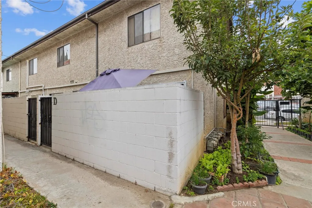 1717 S San Gabriel Blvd, San Gabriel, California 91776 home-pic-25