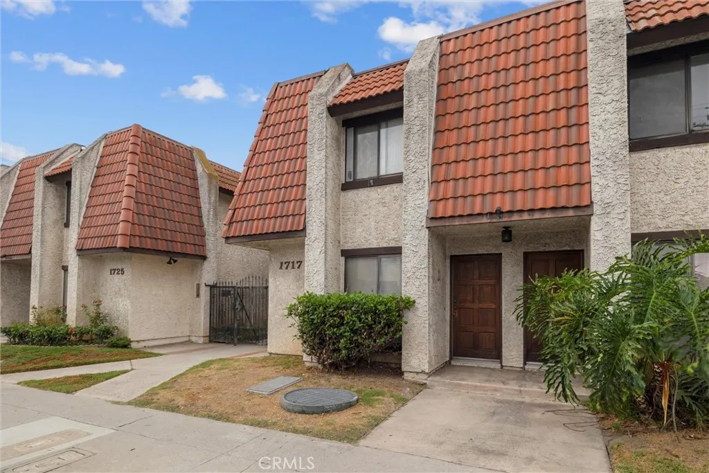 1717 S San Gabriel Blvd, San Gabriel, California 91776 home-pic-0