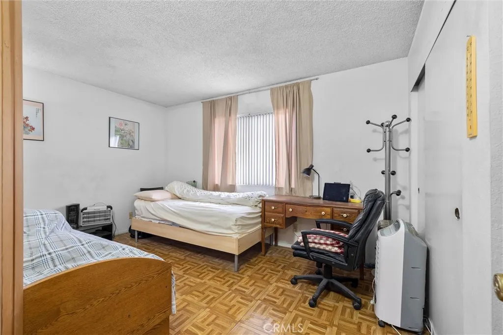 1717 S San Gabriel Blvd, San Gabriel, California 91776 home-pic-18