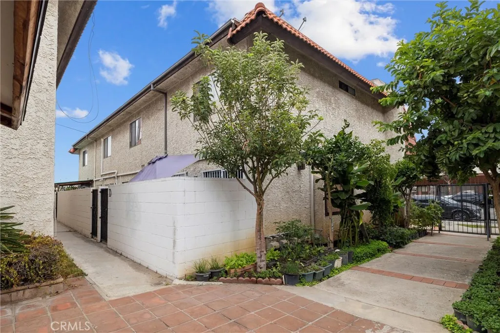 1717 S San Gabriel Blvd, San Gabriel, California 91776 home-pic-26