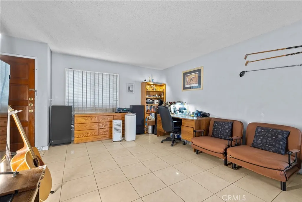 1717 S San Gabriel Blvd, San Gabriel, California 91776 home-pic-4