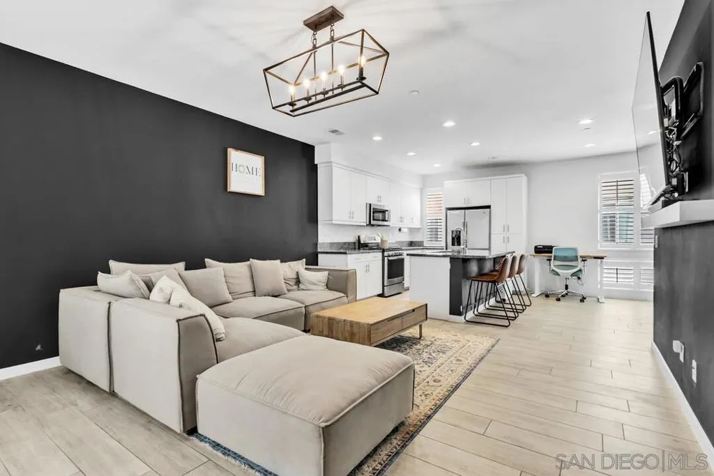 1842 Observation Way 3, Chula Vista, California 91915 home-pic-6
