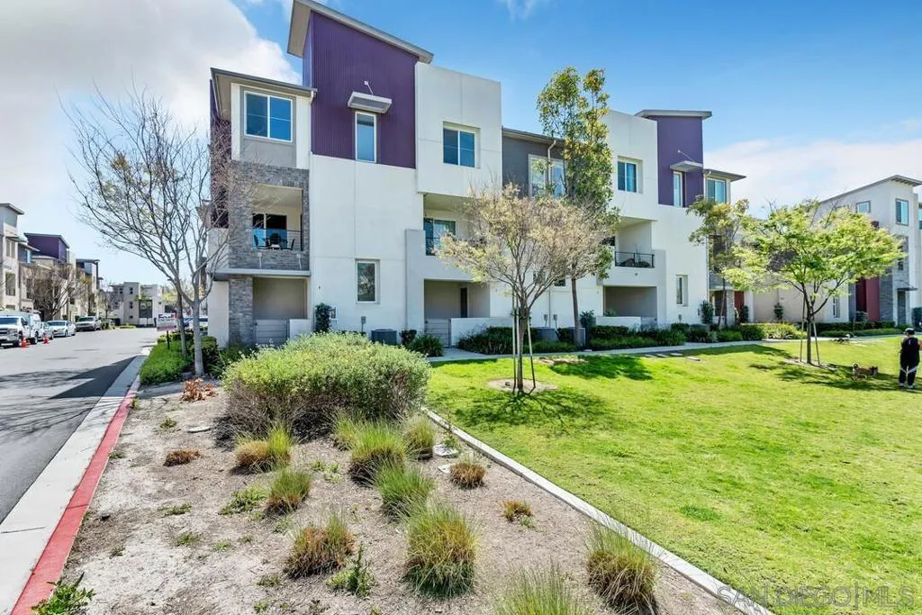 1842 Observation Way 3, Chula Vista, California 91915 home-pic-4