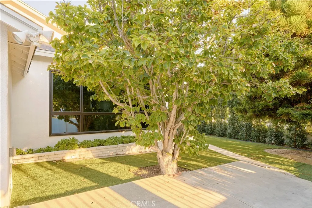 4800 4800 Mary Ellen, Sherman Oaks, California 91423 home-pic-4