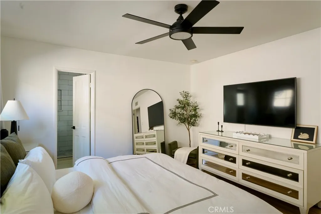 4800 4800 Mary Ellen, Sherman Oaks, California 91423 home-pic-31