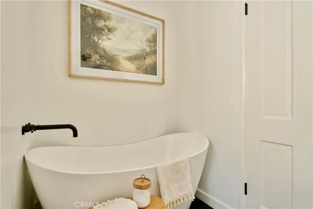 4800 4800 Mary Ellen, Sherman Oaks, California 91423 home-pic-29