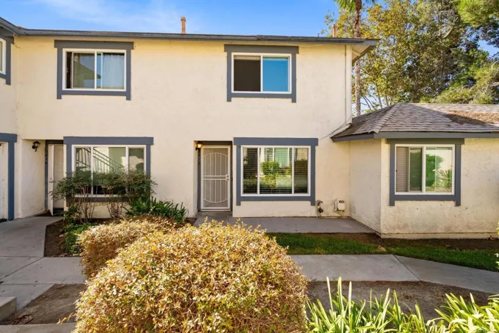 3414 Los Mochis Way, Oceanside, California 92056