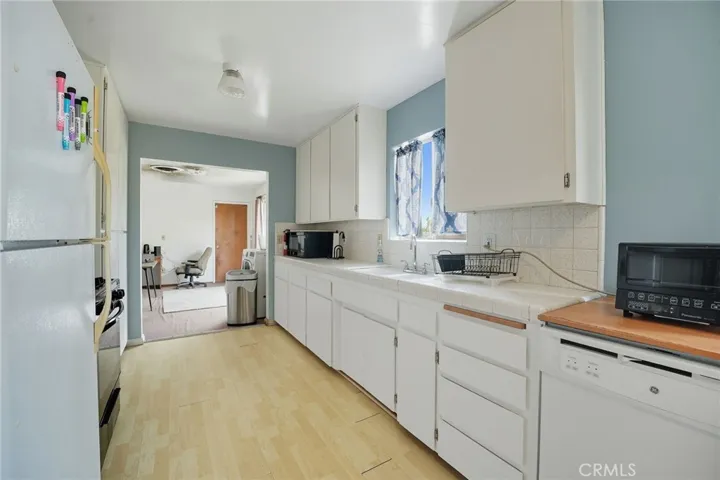 15141 Randall, Fontana, California 92335