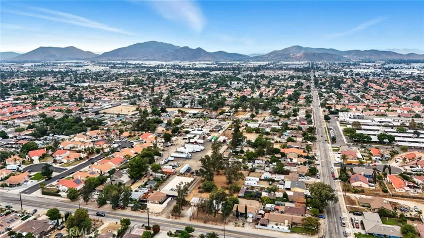 15141 Randall, Fontana, California 92335