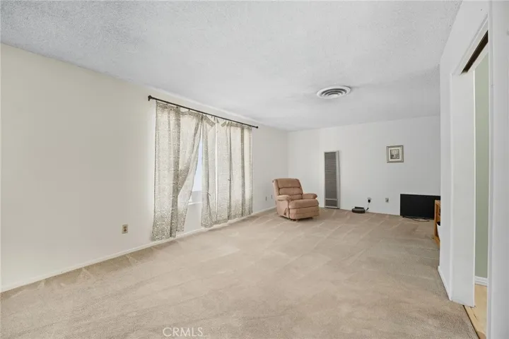 15141 Randall, Fontana, California 92335
