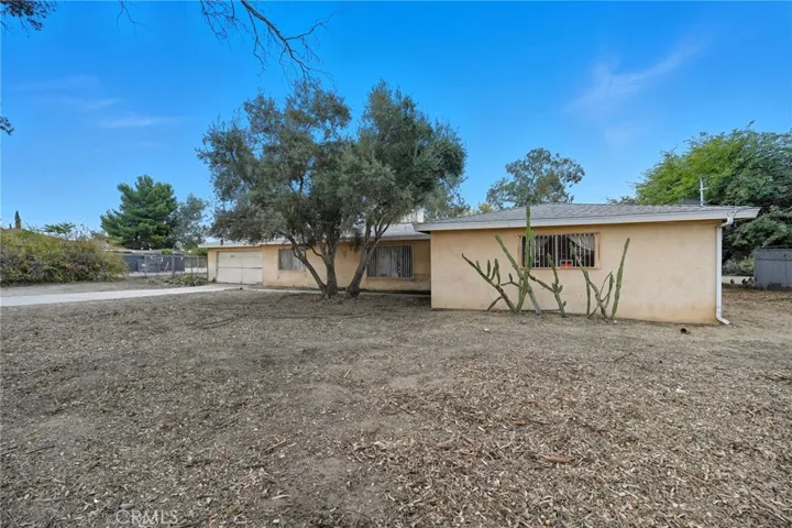 15141 Randall, Fontana, California 92335